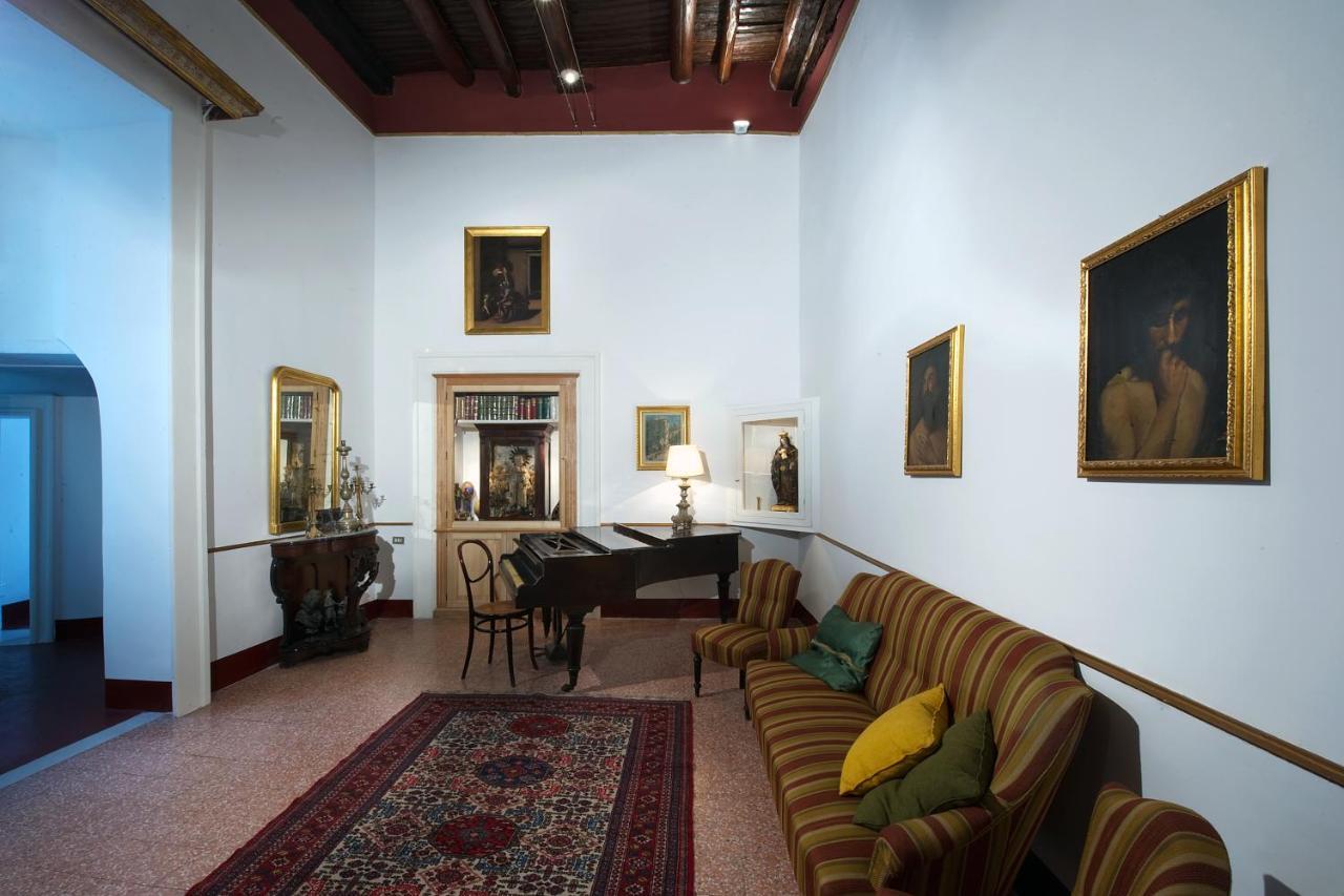Apartamento Domus Decumana a Palazzo Petrucci Nápoles Exterior foto